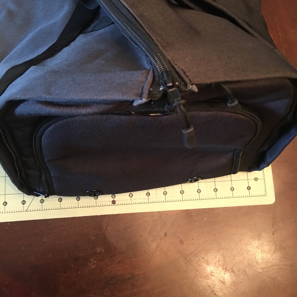 Mancro Luggage new never used - Picture 8 of 12